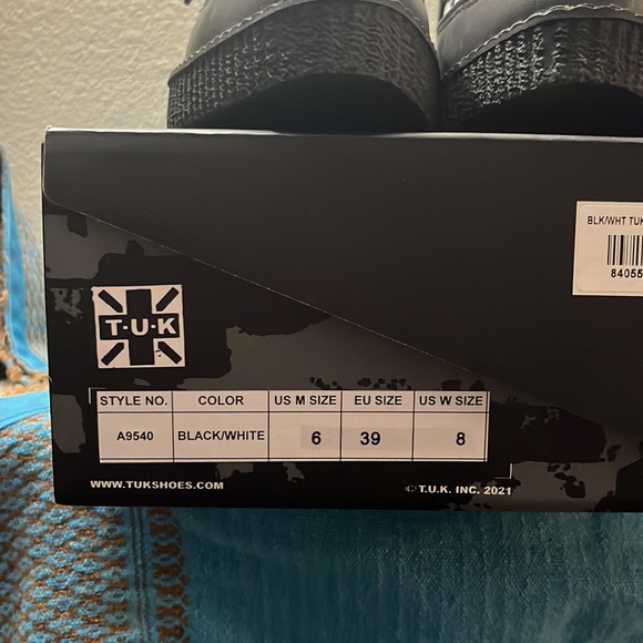 T.U.K Pointed Toe Boots Size 7 Women’s - Picture 9 of 9